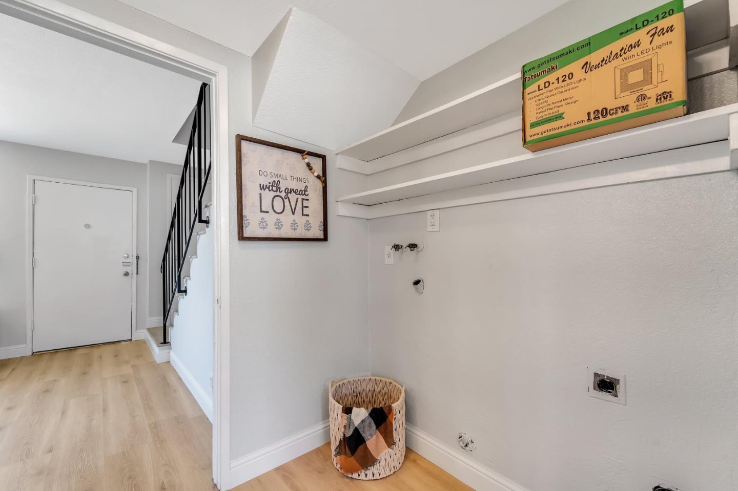 3424 Pisces Drive