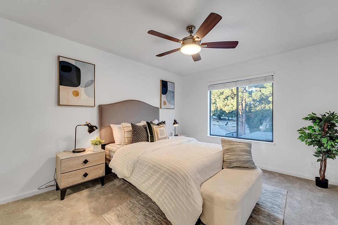 945 Fletcher LN A332