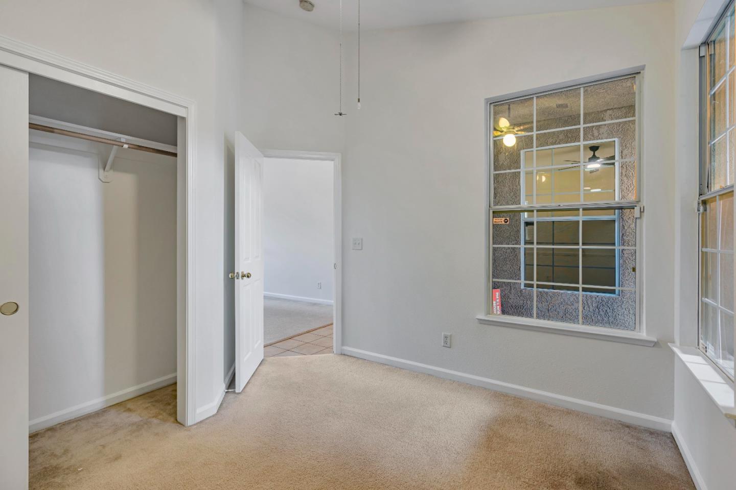 1126 E Royal Dornoch