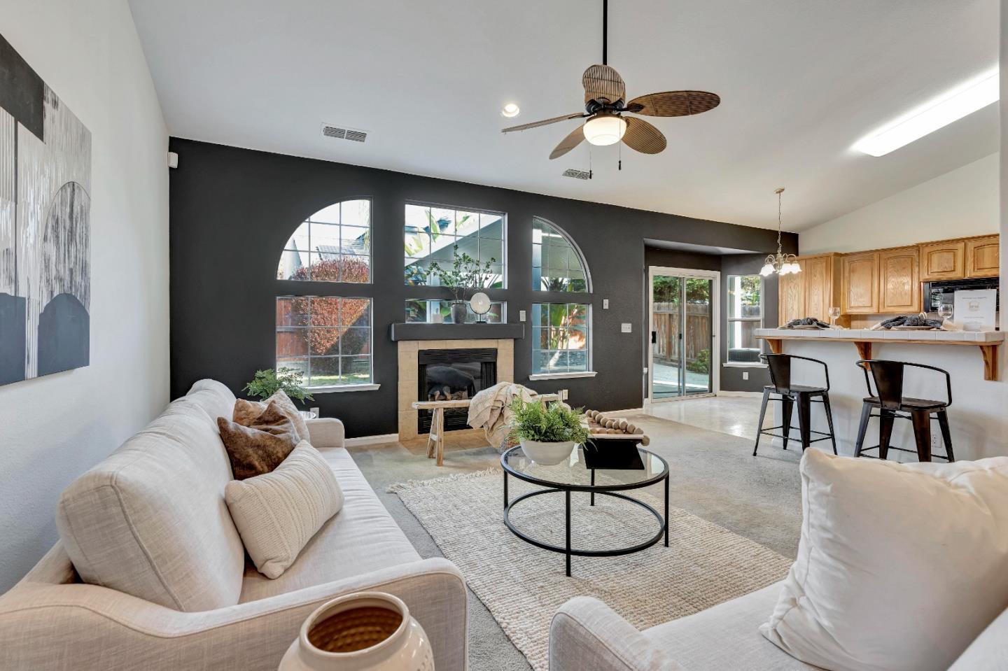 1126 E Royal Dornoch