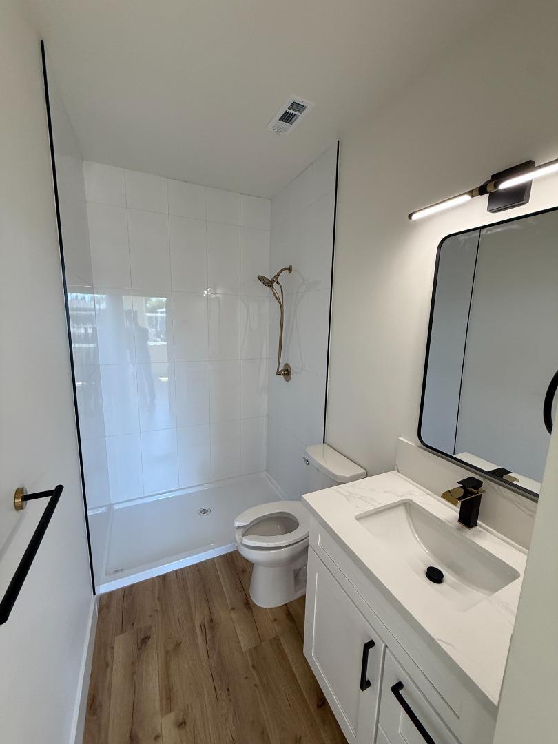 963 Olive Branch Place 959