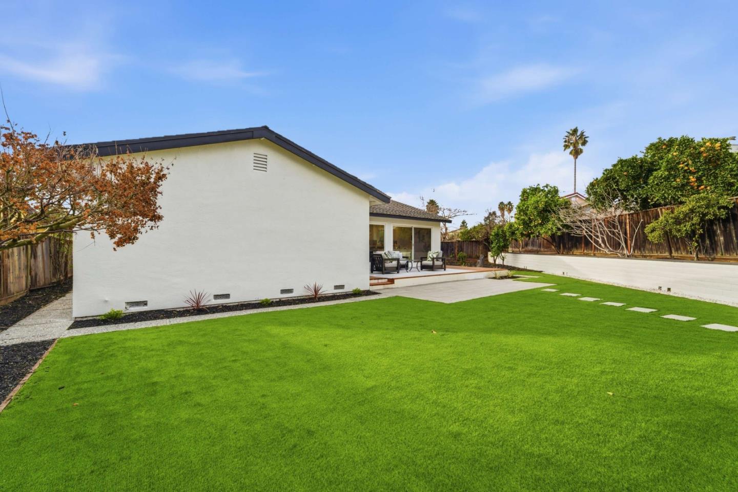 1462 Goldrush Court