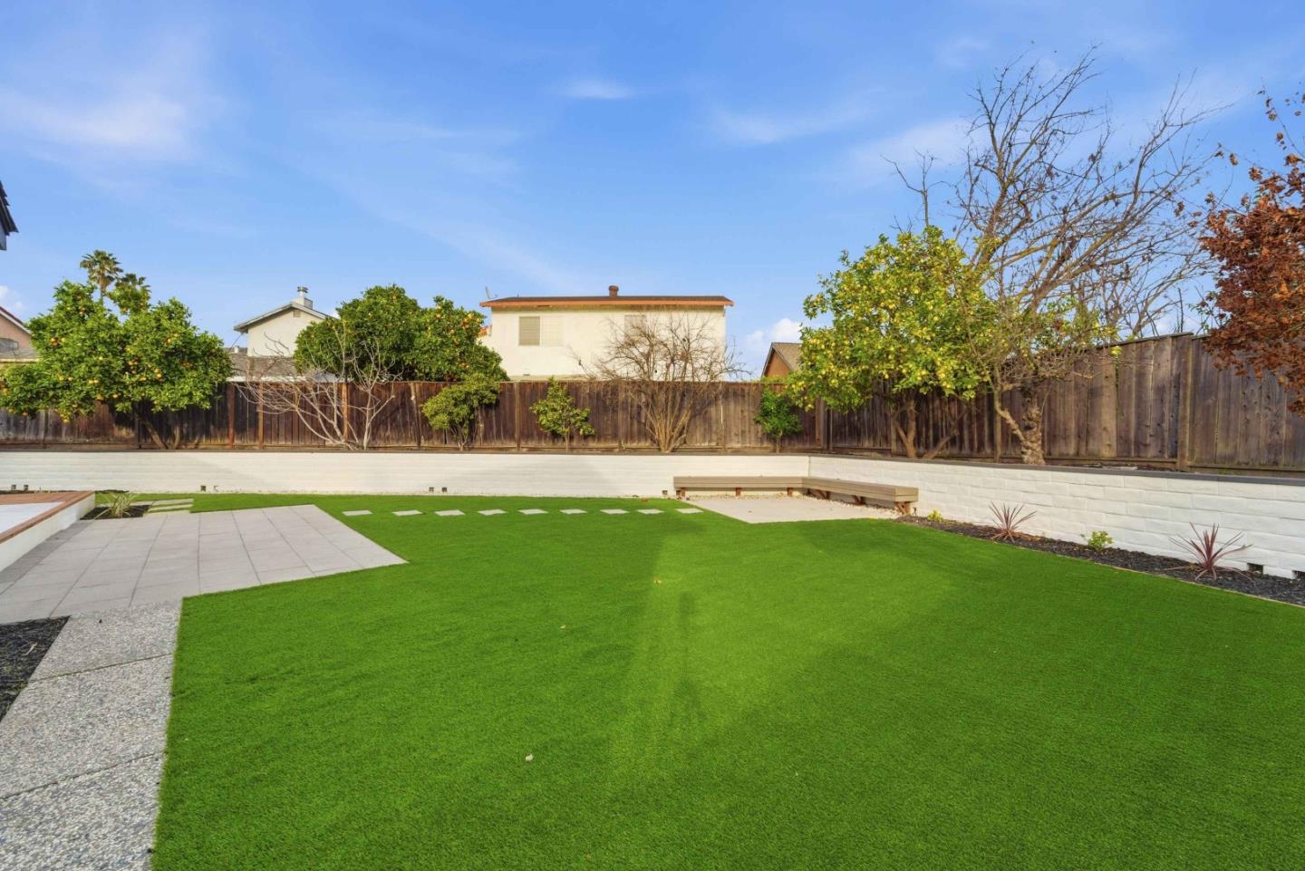 1462 Goldrush Court