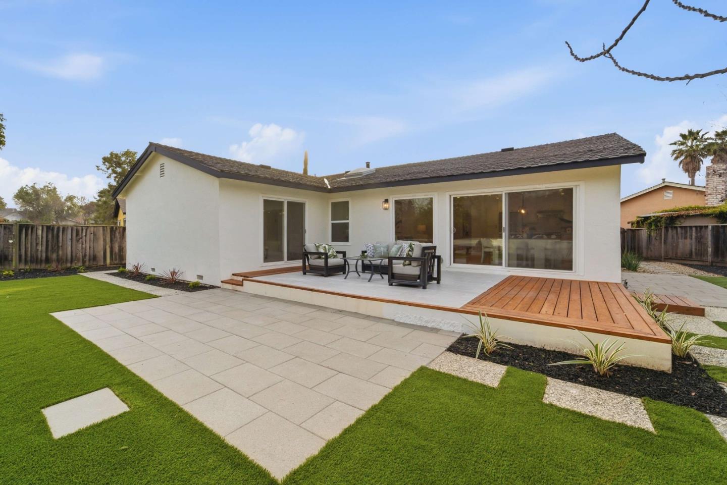 1462 Goldrush Court