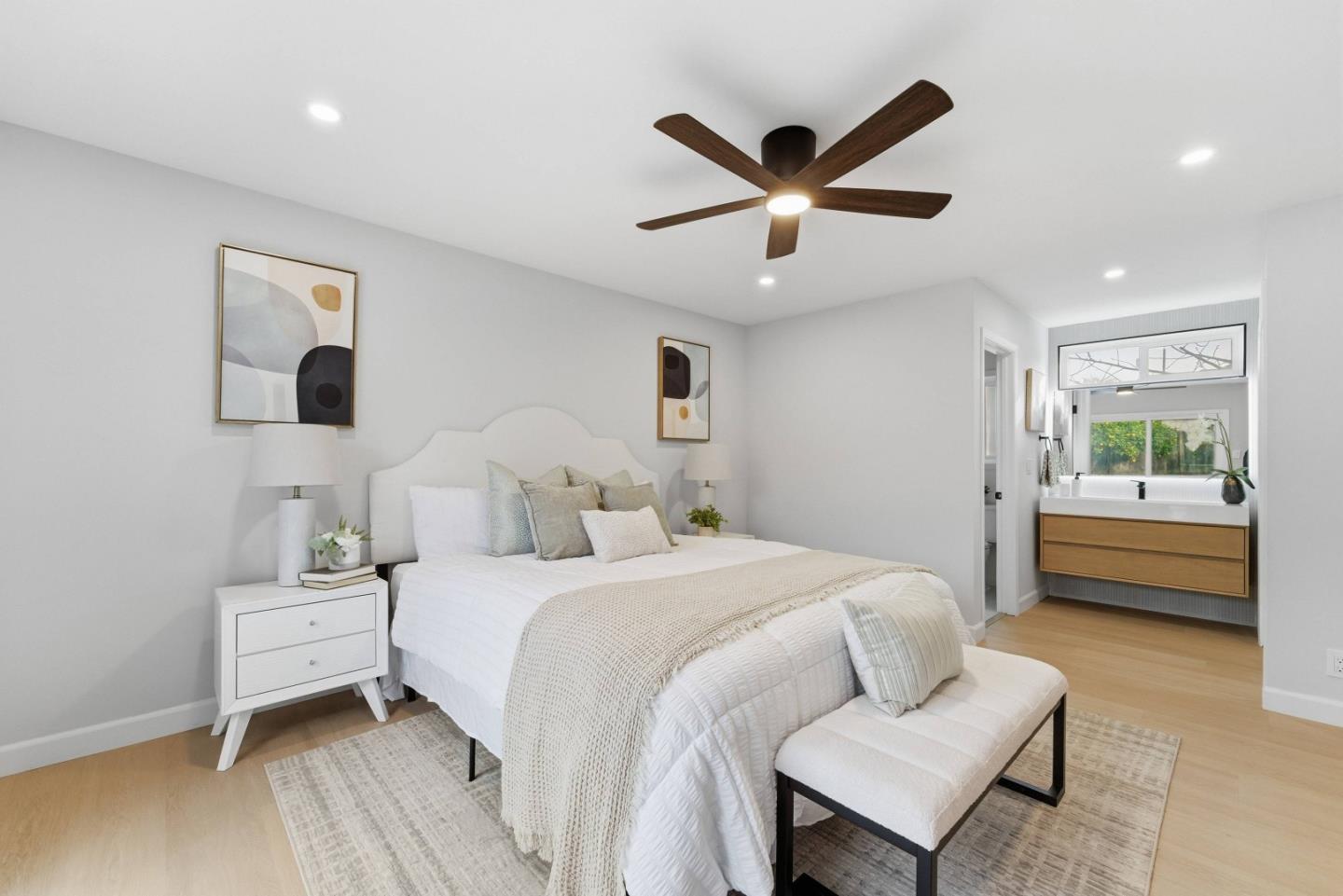 1462 Goldrush Court