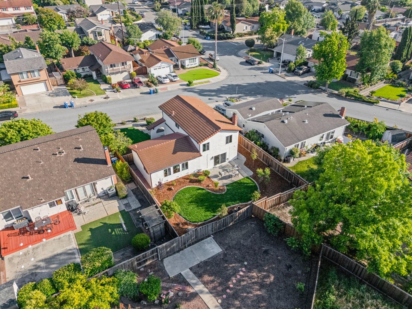 2115 Pedro Avenue