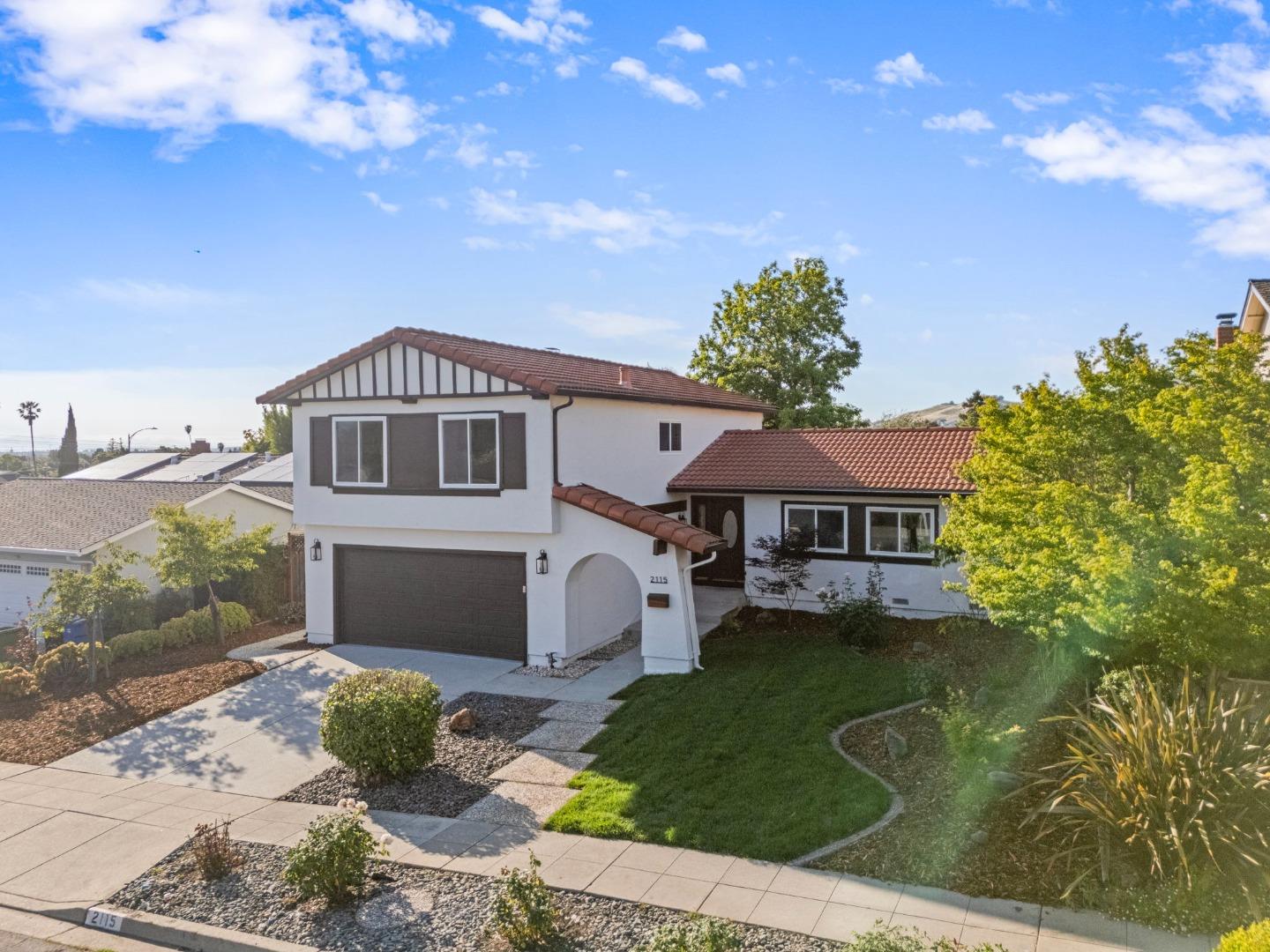 2115 Pedro Avenue