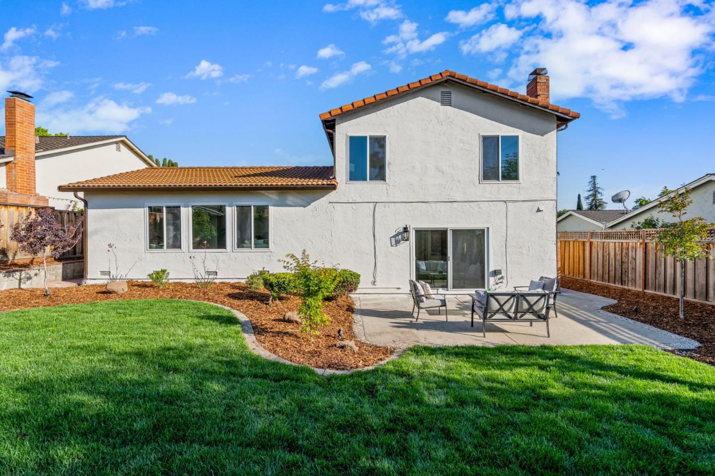2115 Pedro Avenue