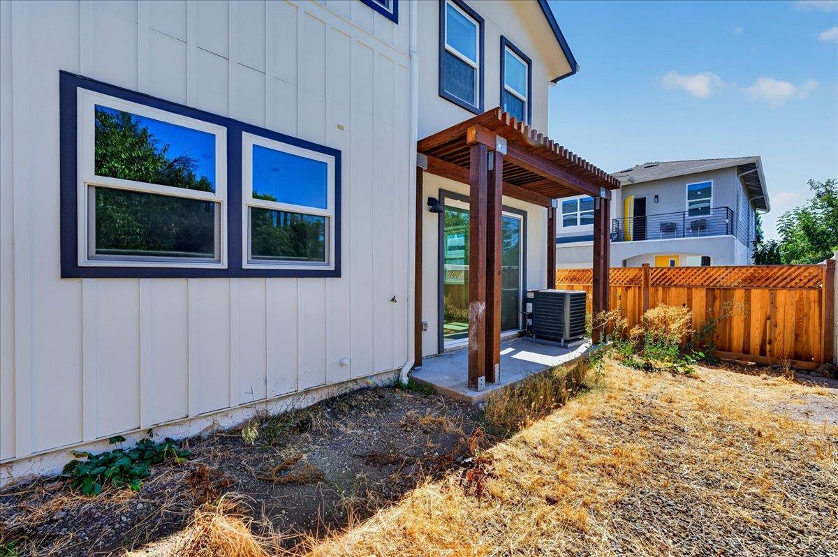 869 Connie Lane