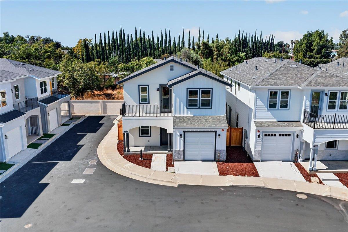 869 Connie Lane