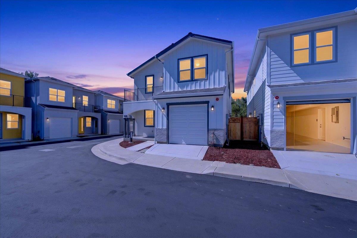 869 Connie Lane