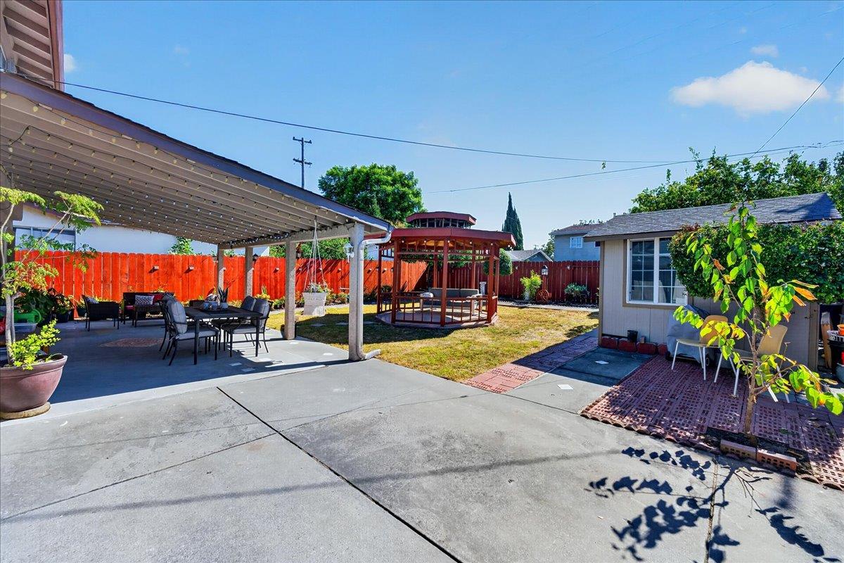 1273 Gainsville Avenue