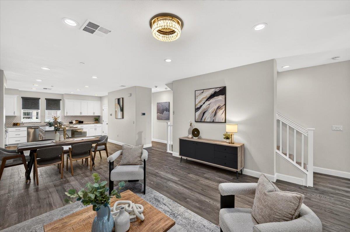 1512 Coffee Berry Lane