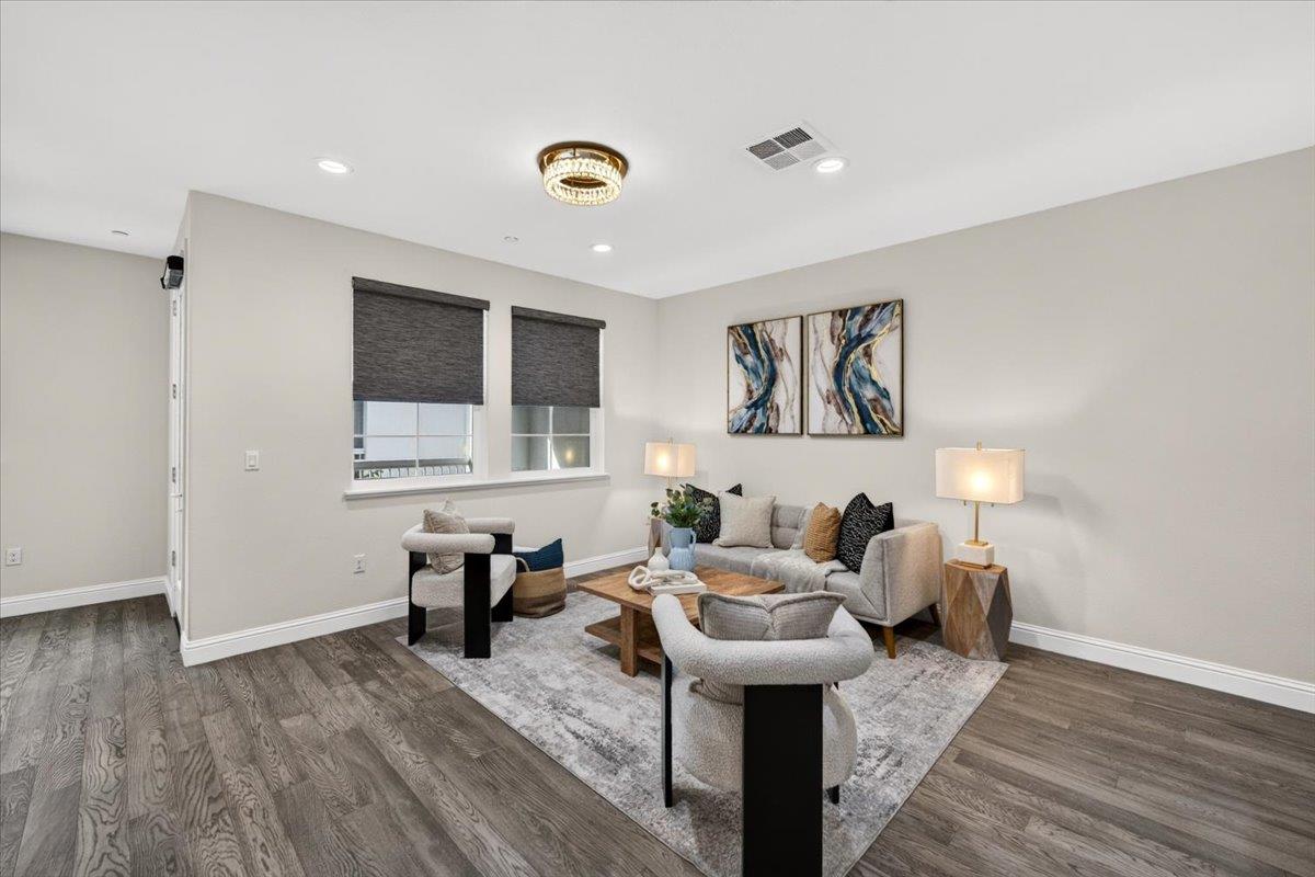 1512 Coffee Berry Lane