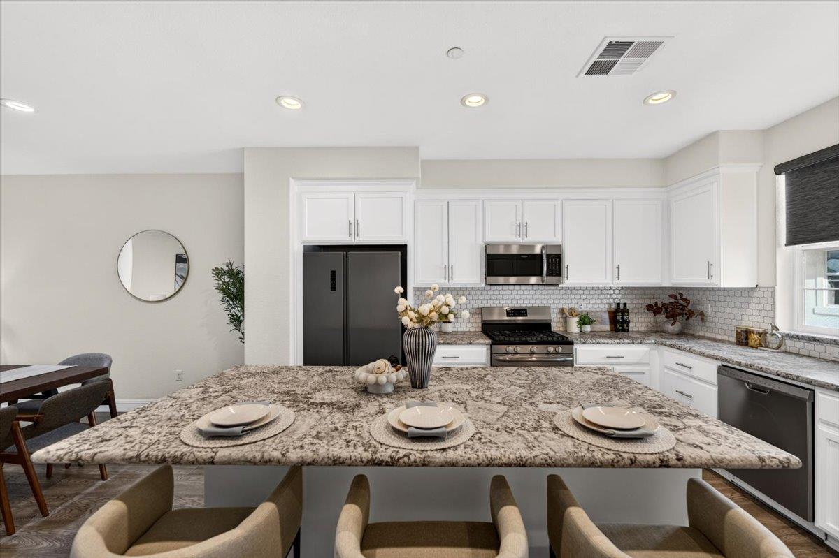 1512 Coffee Berry Lane