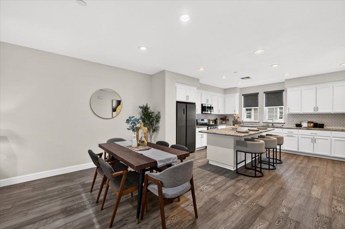 1512 Coffee Berry Lane