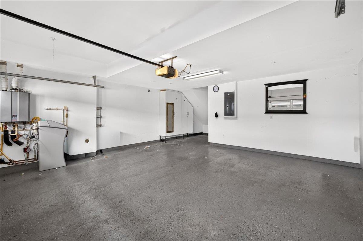 1512 Coffee Berry Lane