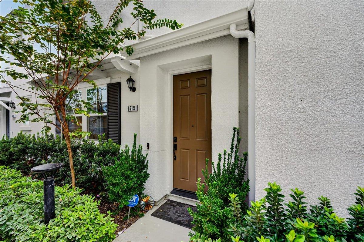 1512 Coffee Berry Lane