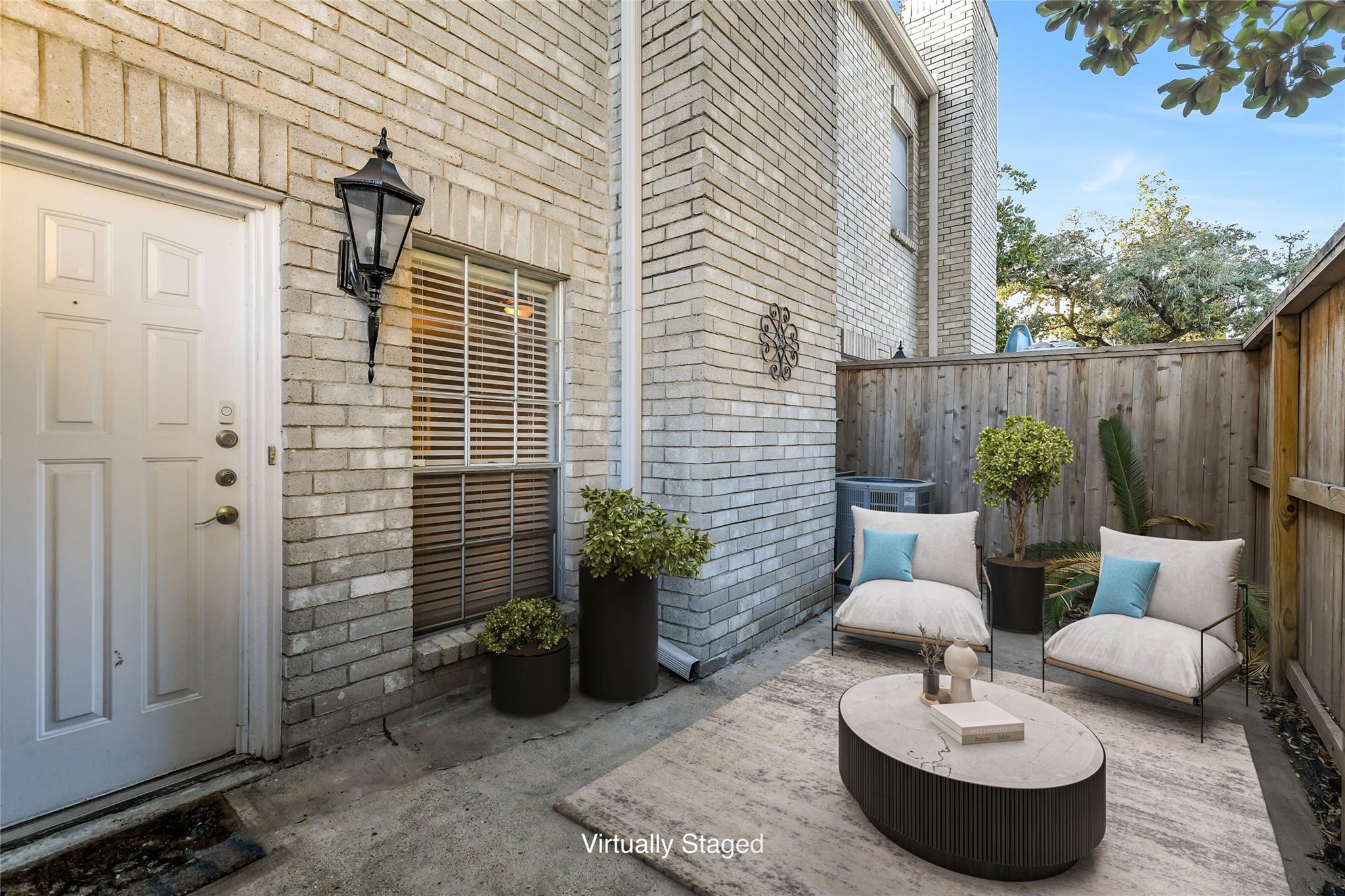 4001 Tanglewilde Street # 1402