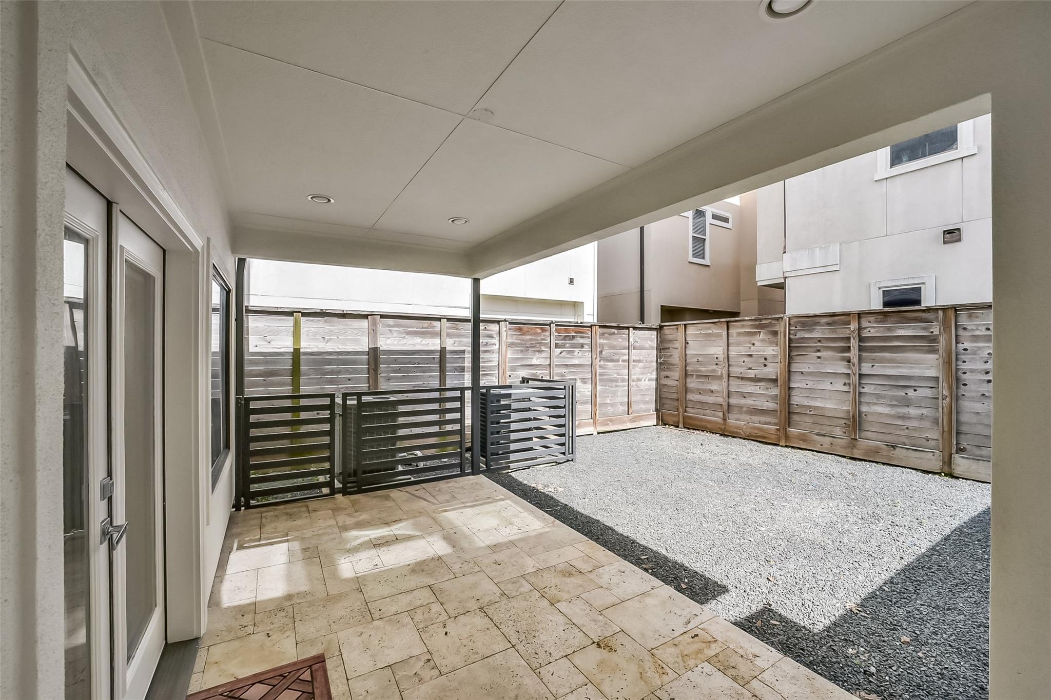 716 W Drew Street