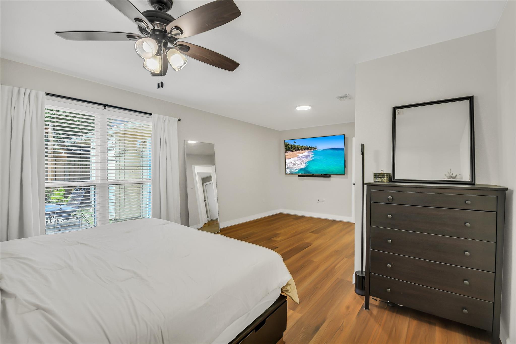 3327 Honey Creek Drive