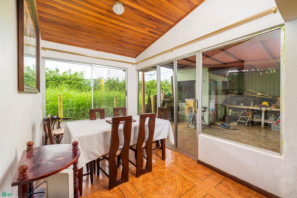 Casa Parrot Playa Potrero