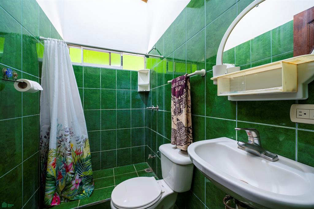 Casa Parrot Playa Potrero