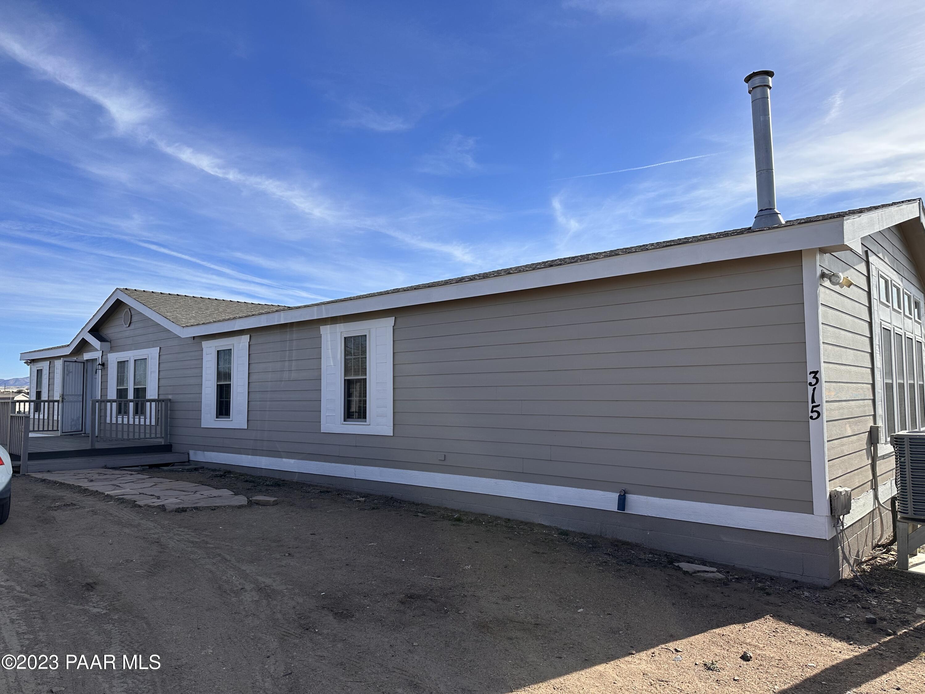 315 S Pony Place