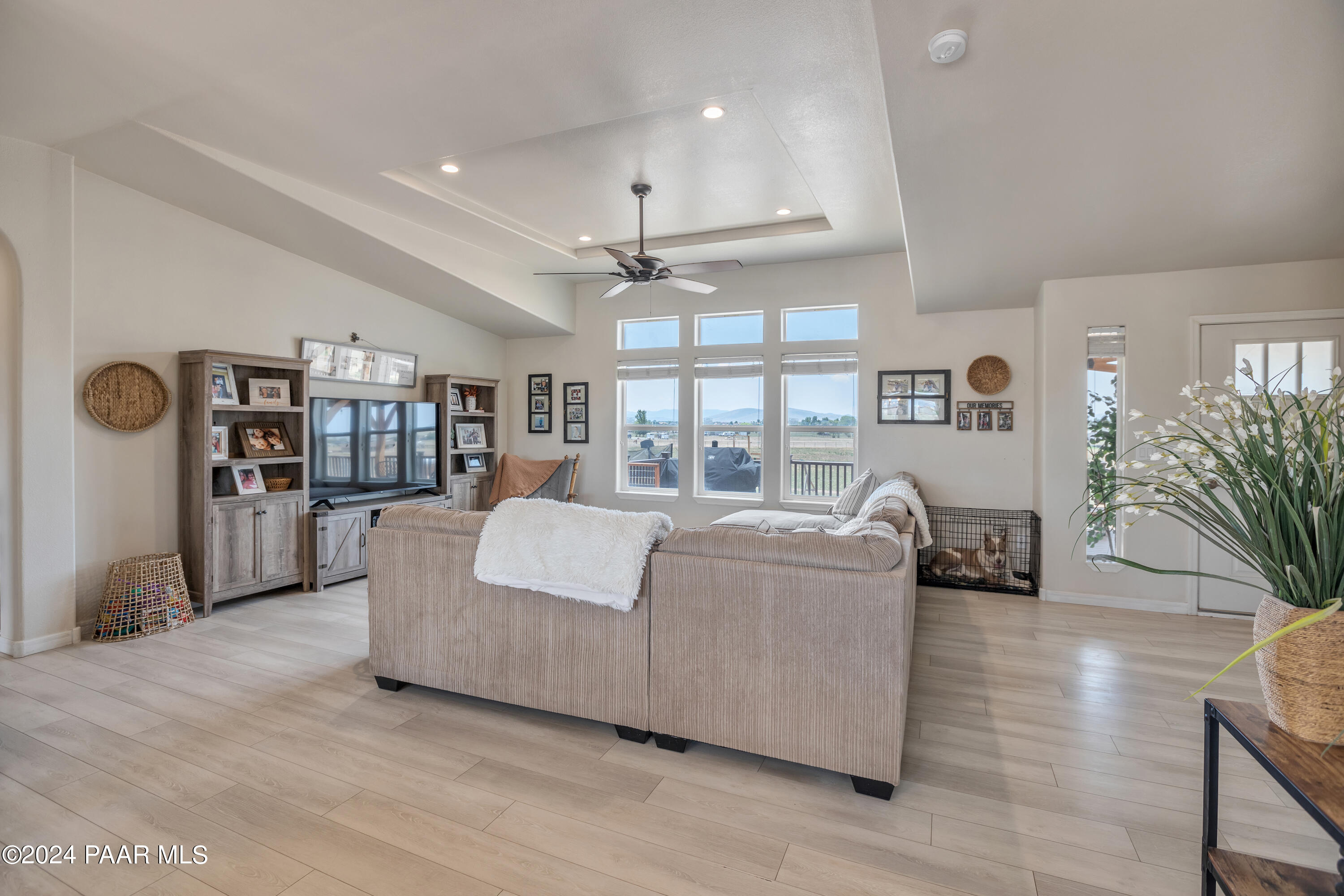 7625 E Tanner Lane