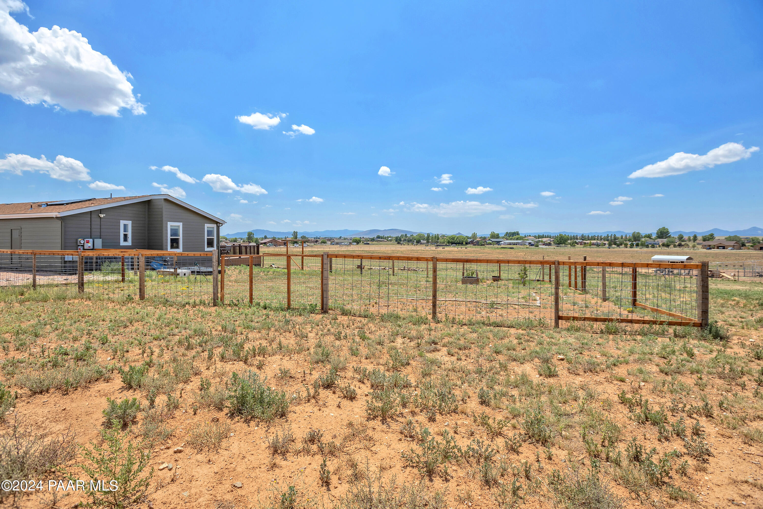 7625 E Tanner Lane