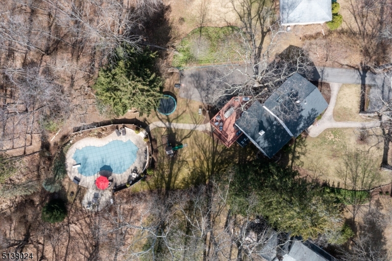 11 Farview Ave