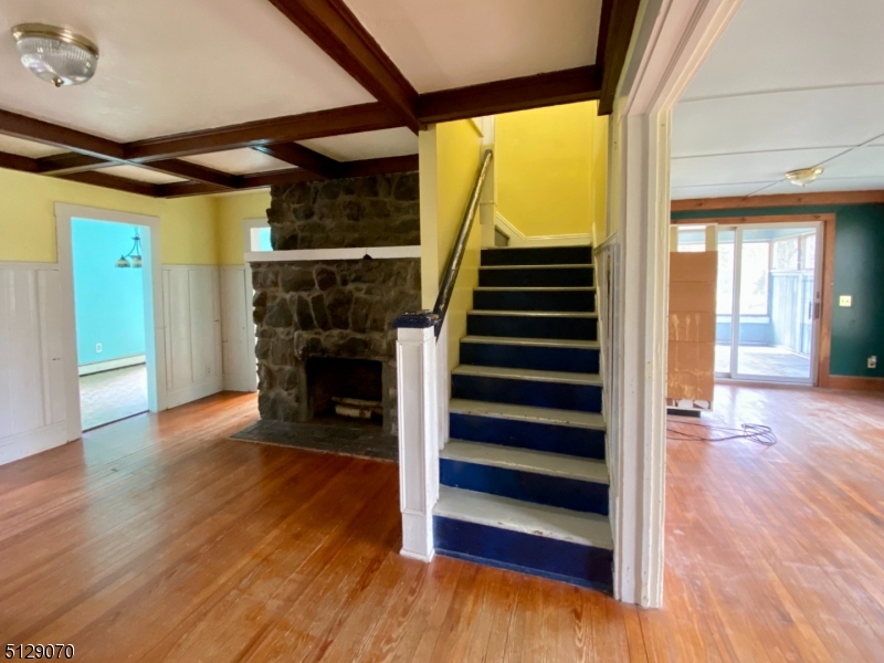 128 East Main Street