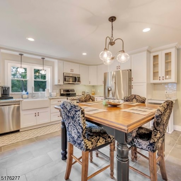 221 Cokesbury Road