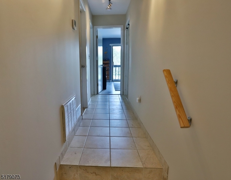 213 Spruce Hills Dr