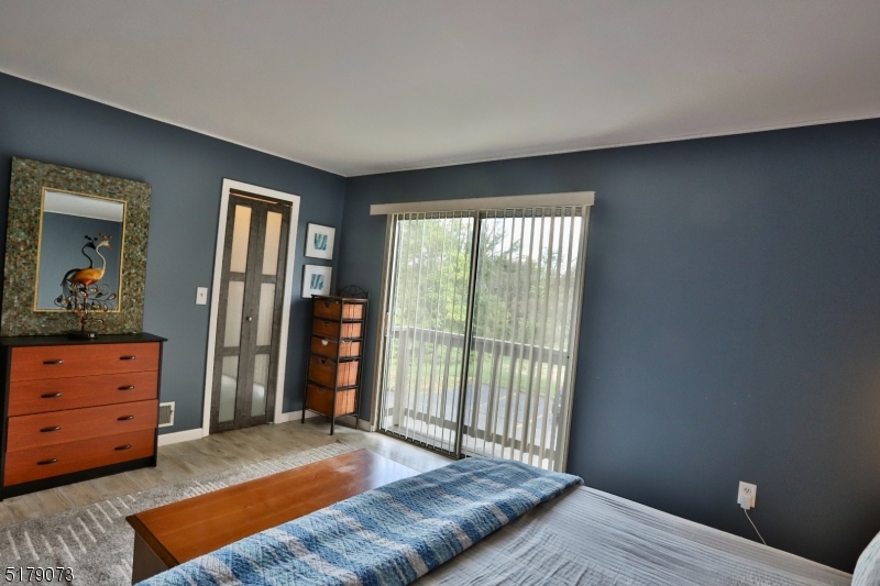 213 Spruce Hills Dr