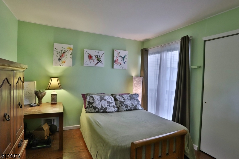 213 Spruce Hills Dr