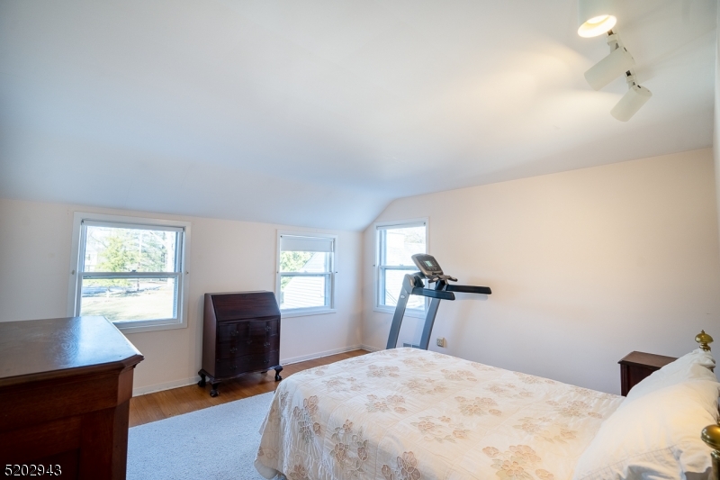 160 Spencer Rd