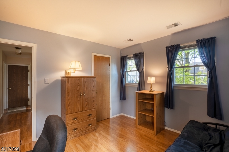 588 Mountainview Dr
