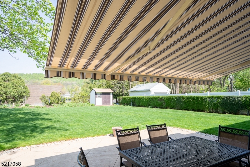 588 Mountainview Dr