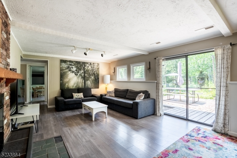 83 Goltra Dr