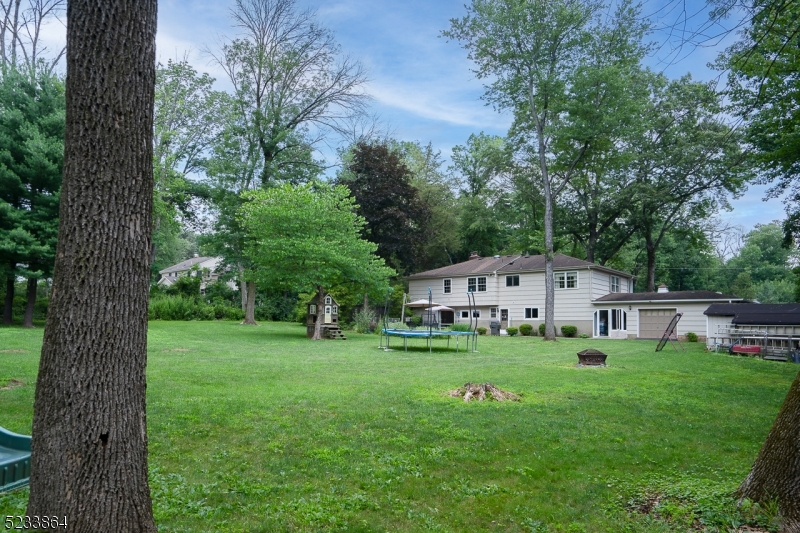 83 Goltra Dr