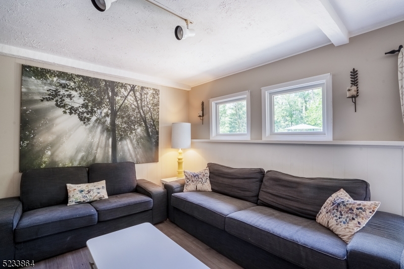 83 Goltra Dr