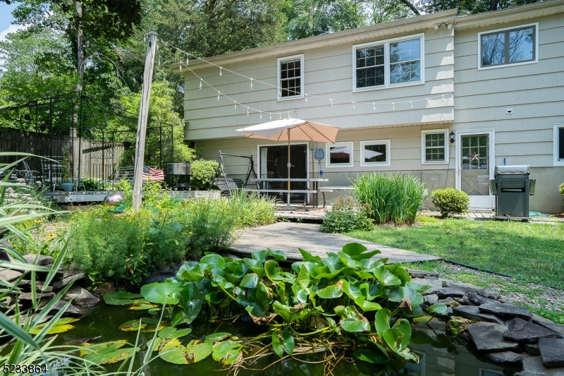 83 Goltra Dr