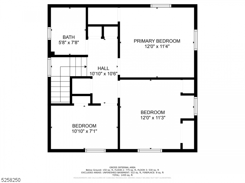 8 Oak Ln