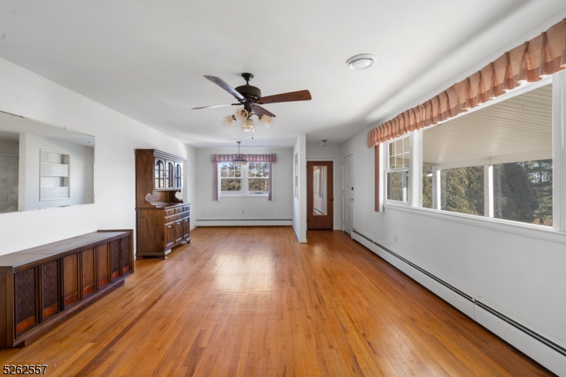 10 Fernwood Rd