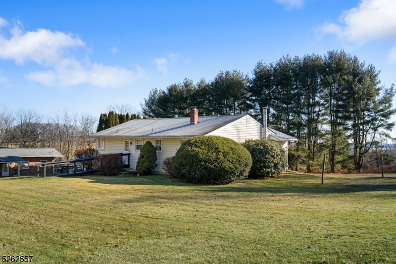 10 Fernwood Rd