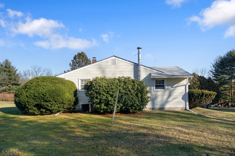 10 Fernwood Rd