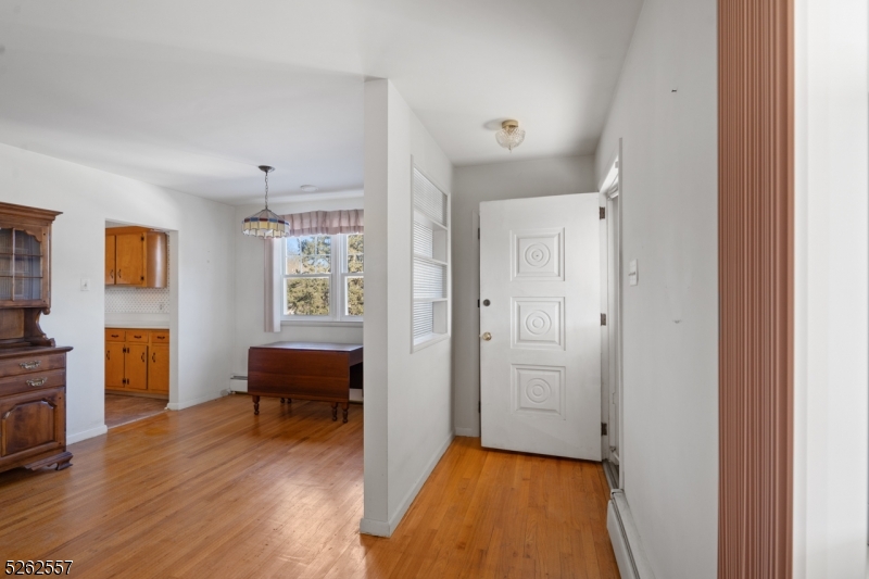10 Fernwood Rd