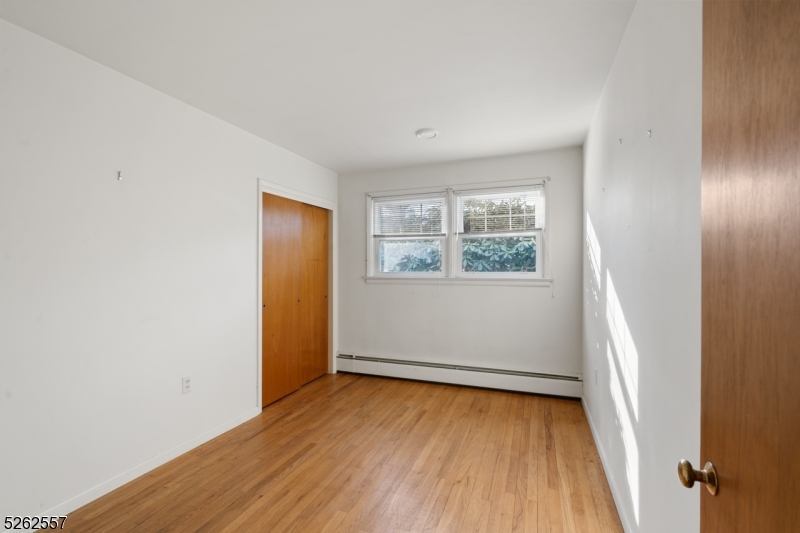 10 Fernwood Rd