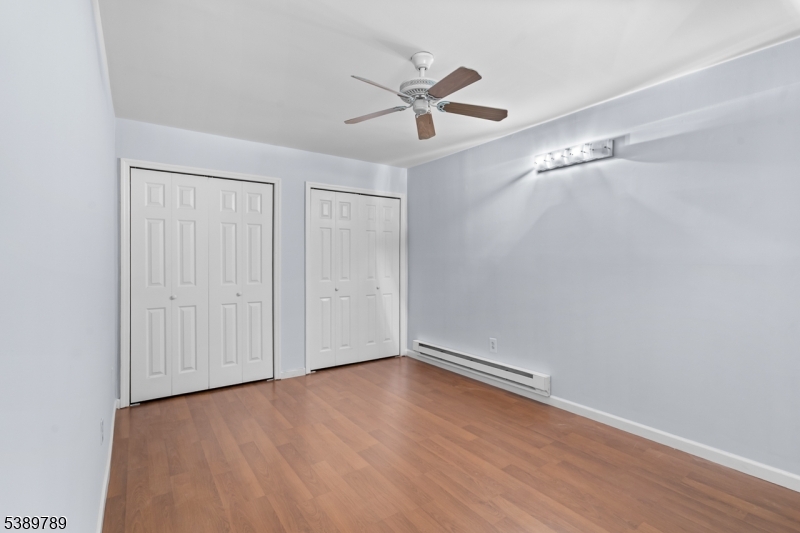 806 Eves Dr 2M